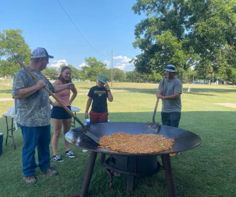 Cottonwood Baptist Church hosted its annual fajita feed and swim night Wednesday, July 24 where they were able to serve fajitas from an exceptionally large skillet to hundreds as well as tortilla chips, hot sauce and ice cream for dessert. Courtesy photo