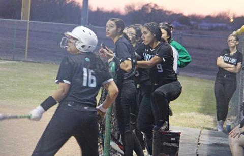 Lady Lions battle Brady, Waco Wind
