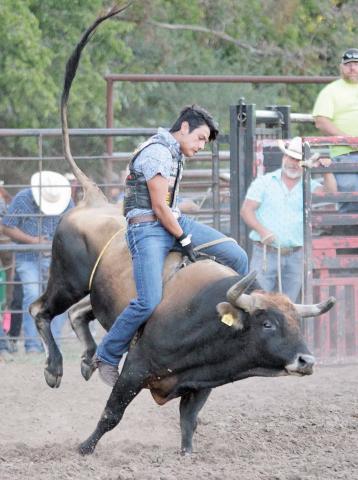 Hispanic heritage brings in crowds
