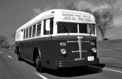This post office on wheels usually made a 300 mile trip sorting mail all along the route. During 1960-1963 they replaced as many as 20 trains a month as rail passenger service carrying mail declined. Mail buses like this one, were configured exactly the same so employees could switch from rail cars to buses easily. | submitted photos
