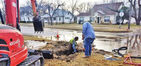 Public works respond to main break