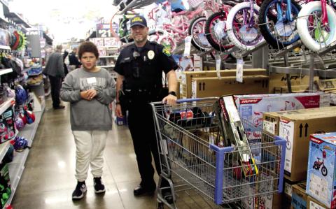 Badge bearers make Christmas bright