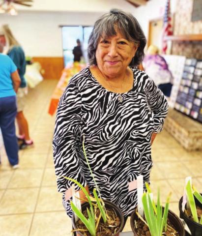 Lone Star Iris Society hosts annual plant show