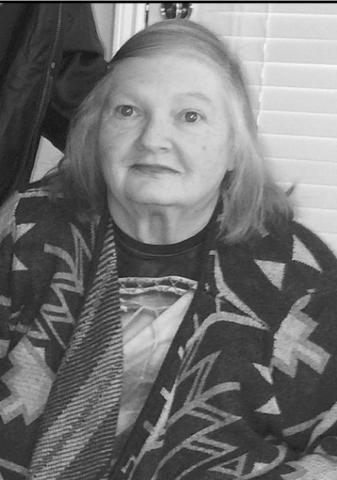 Jennifer Holt