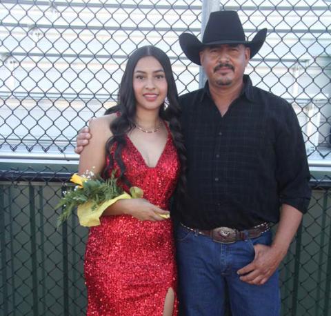 Junior Class Representative Evelyn Candelario and her dad Juan Manuel Candelario. Wyndi Veigel-Gaudette | Citizen staff photo