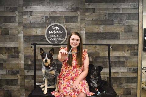 Kynlee Dixon, owner Hound Town Grooming Spaw