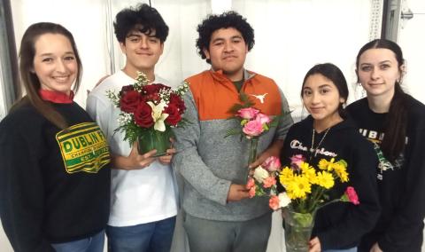Dublin FFA floral design sponsor Sophie Hayhurst and students showed Dublin Rotary Club members the finer points of flower arrangement during the Rotary meeting Feb. 18. Ben Pate | Submitted photo