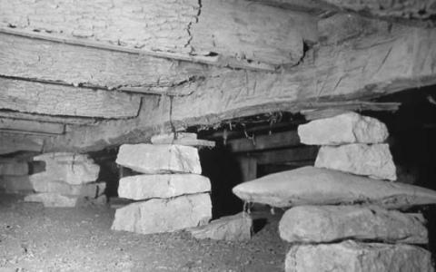 The original Double Inn served stagecoaches that passed through this area as they made their way from Fort Worth to Yuma, Arizona. Those who traveled by stagecoach knew the Double Inn well. One Dublin legend states that Dublin got its name from the Inn. The split logs that supported the structure still existed in the 1970s. Courtesy photo