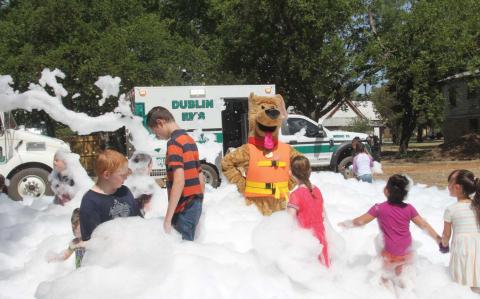 Fair offers foam fun, free supplies