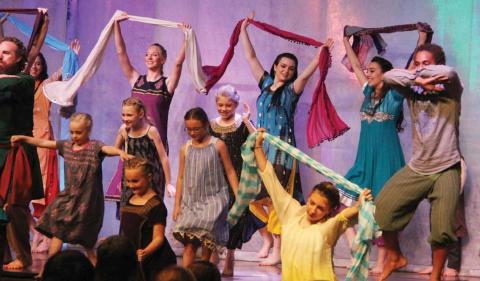 Cottonwood stages Faces of Easter